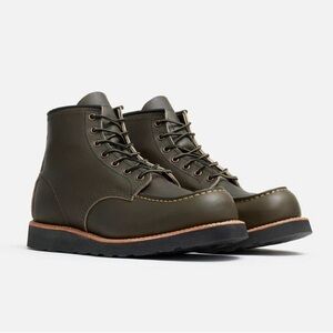 Red Wing Heritage 8828 Classic Moc - Alpine Portage Green Leather - Sz 9 - New